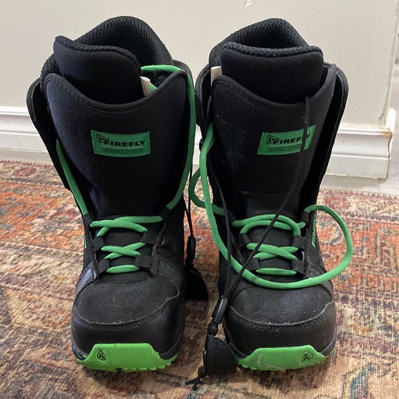Firefly US Size JR’s 5.0 Snowboarding boots - Picture 2 of 3